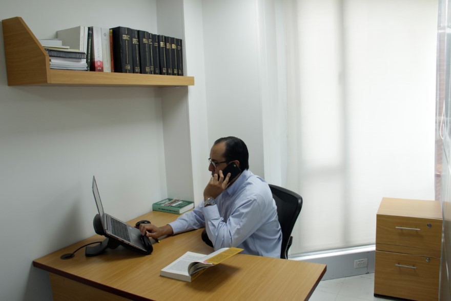 Rodrigo Bustos Deaza – Efecty